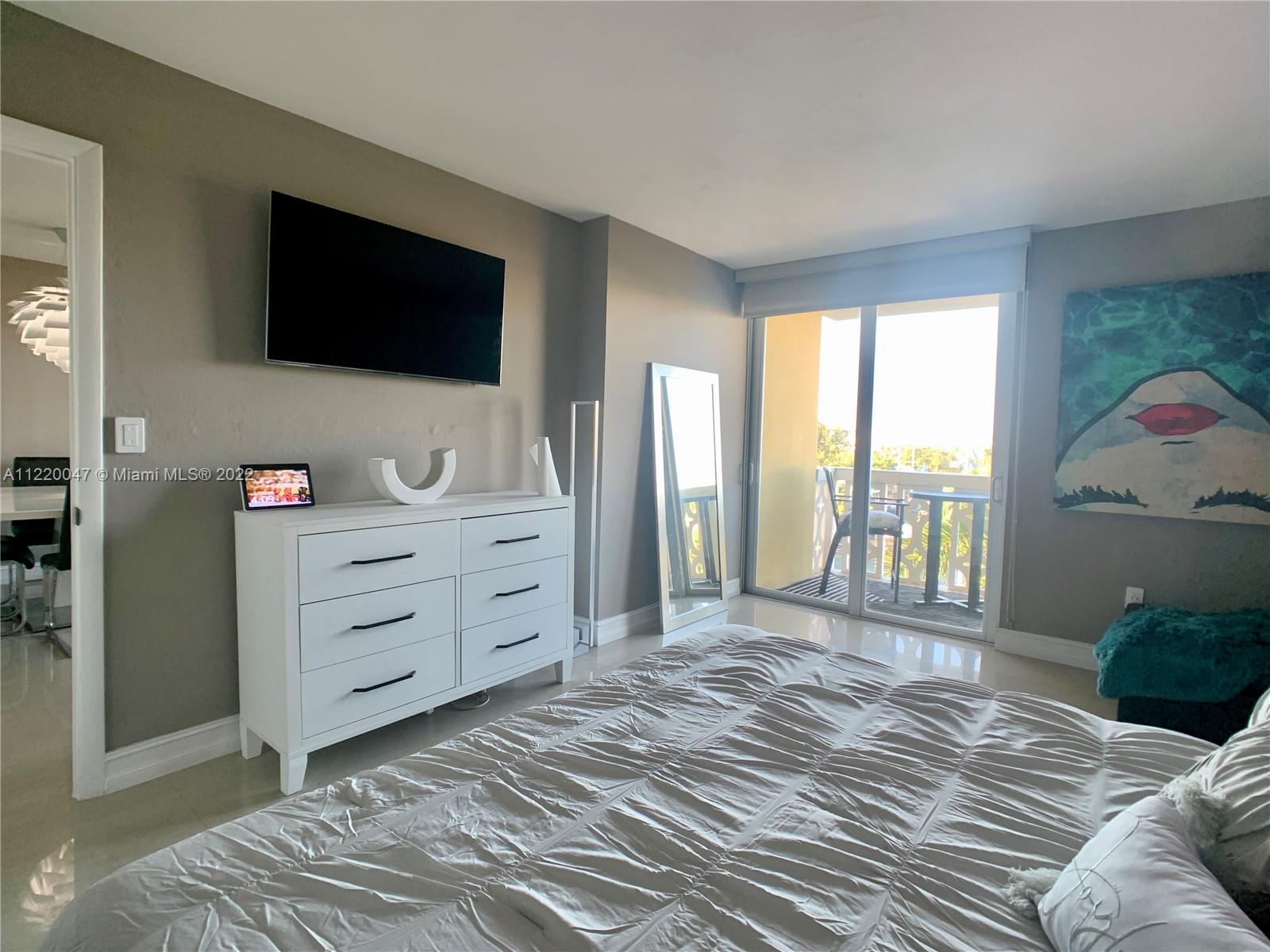 1020 Meridian Ave Unit: 612