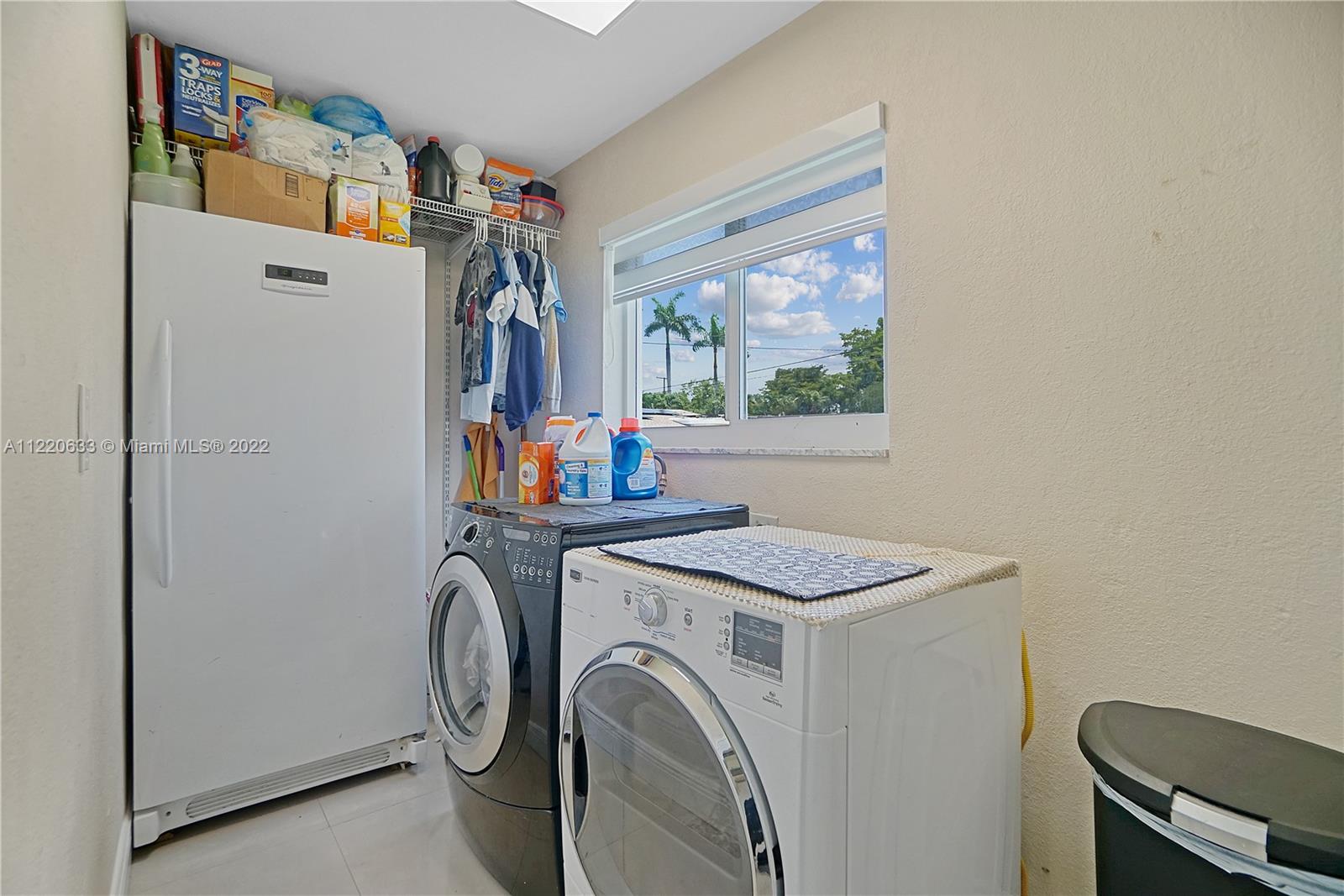 9102 SW 65th Ter