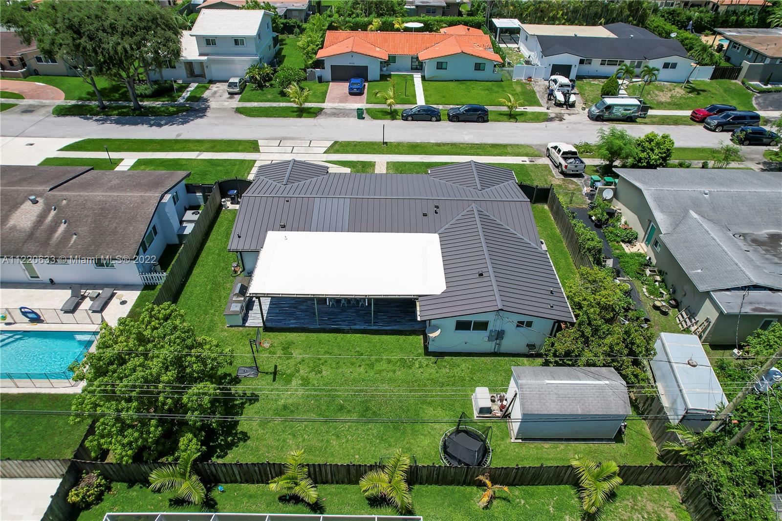 9102 SW 65th Ter