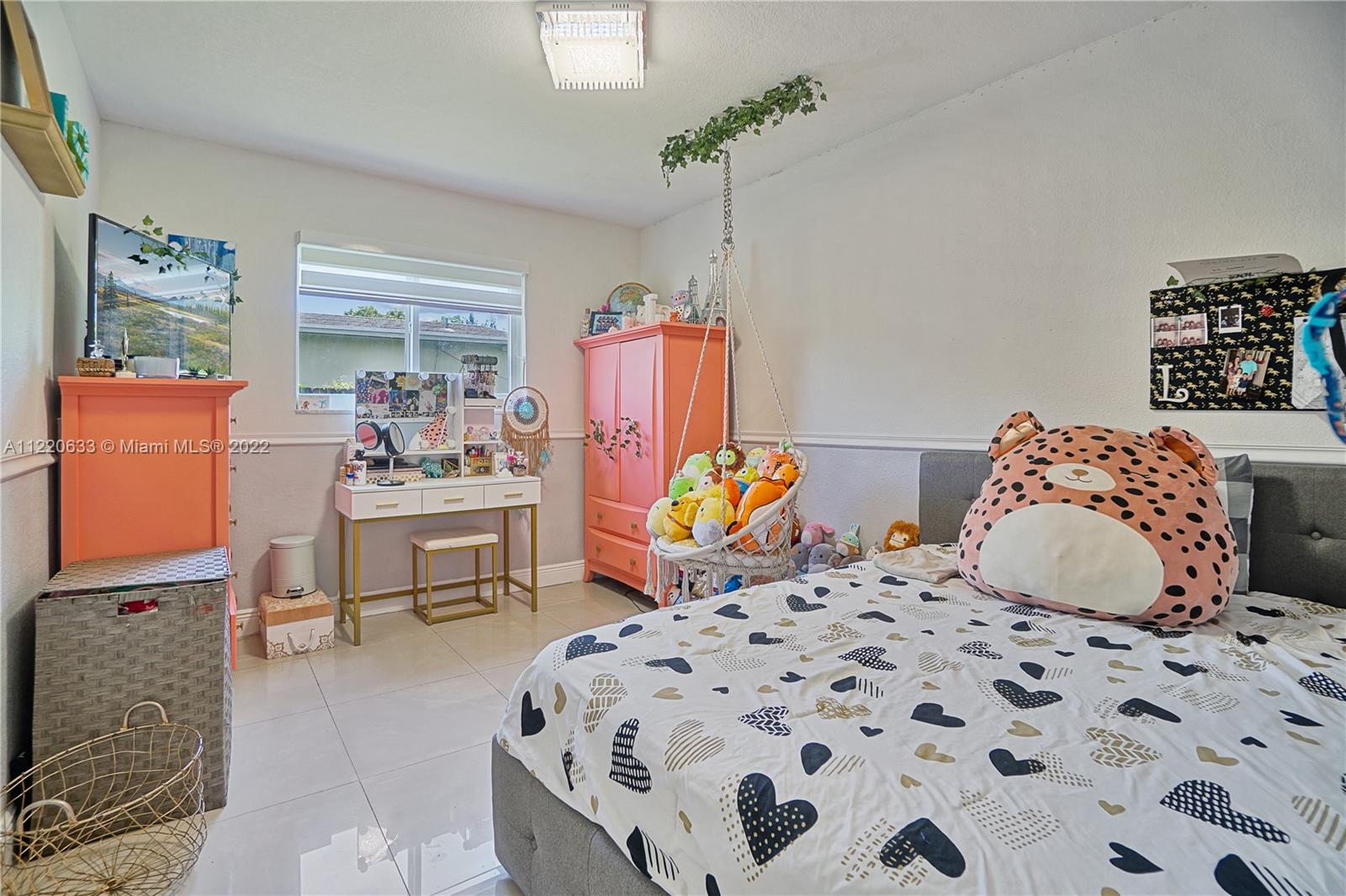 9102 SW 65th Ter