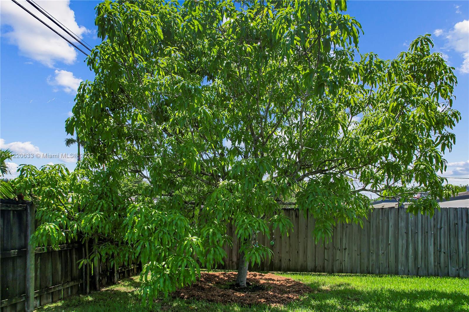 9102 SW 65th Ter