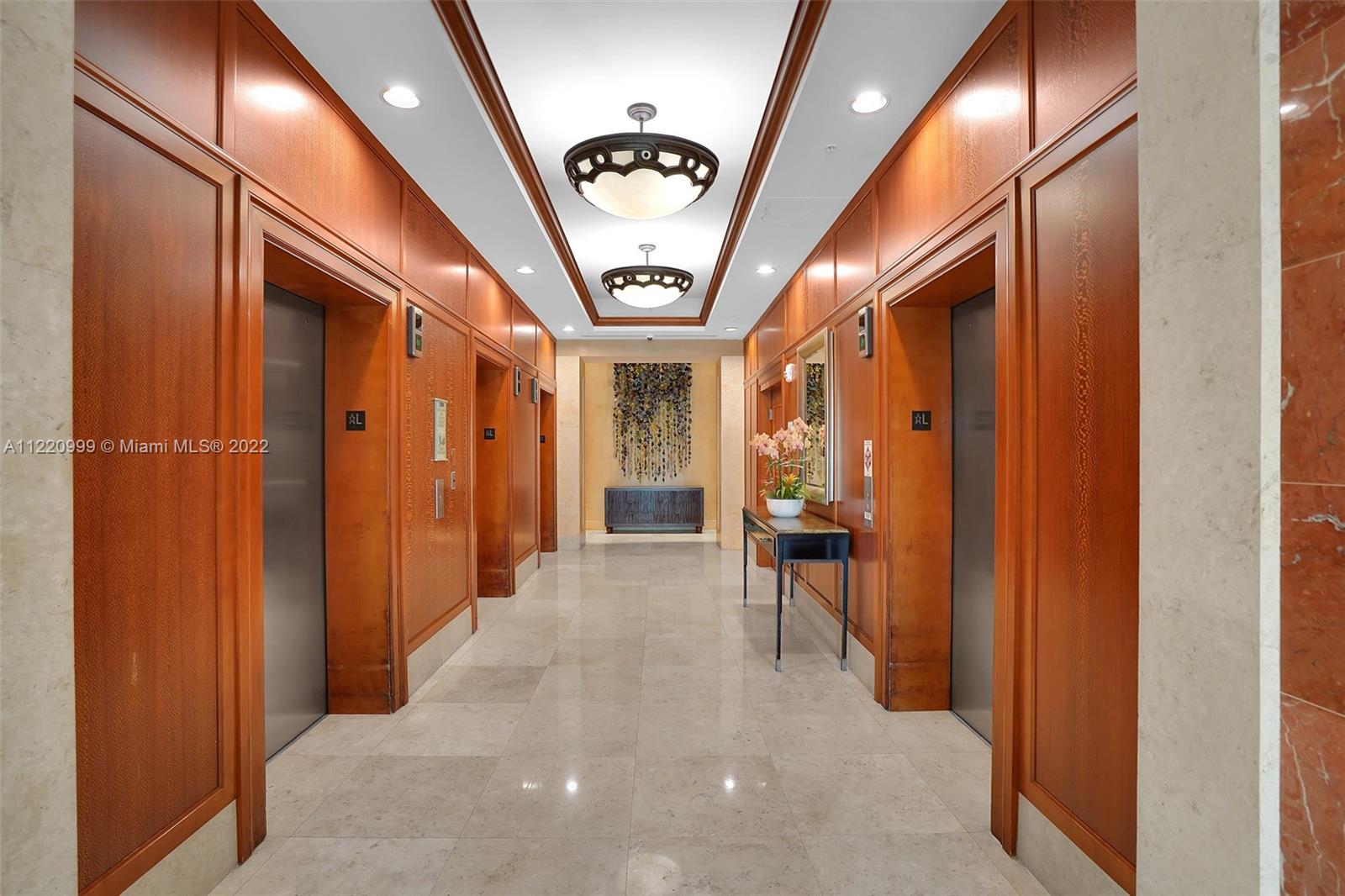 347 N New River Dr E Unit: 1607