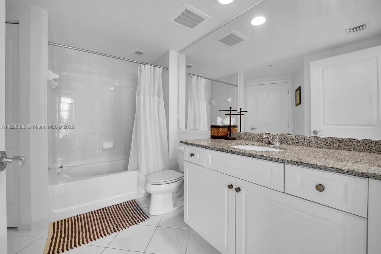 347 N New River Dr E Unit: 1607