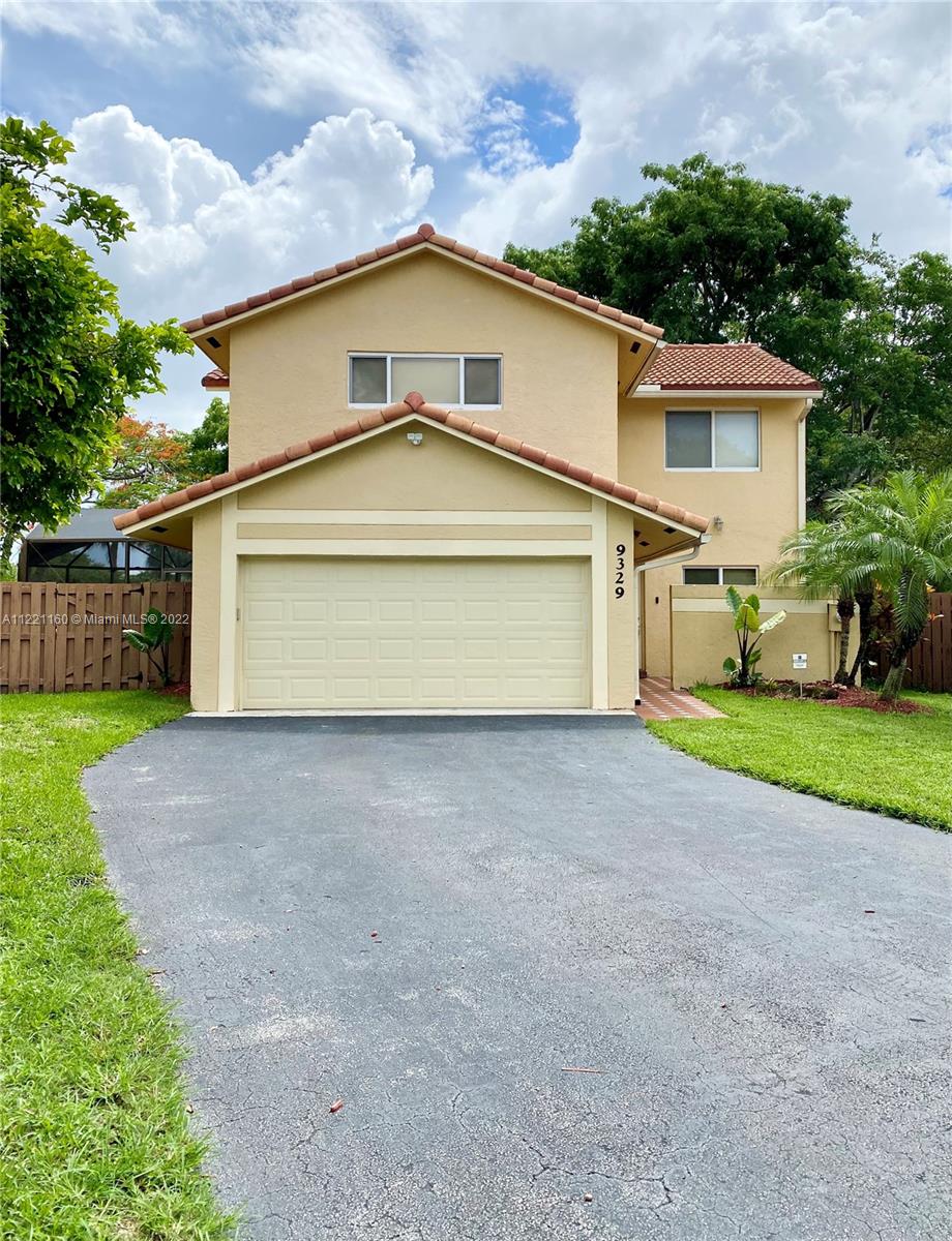 9329 SW 151st Ave