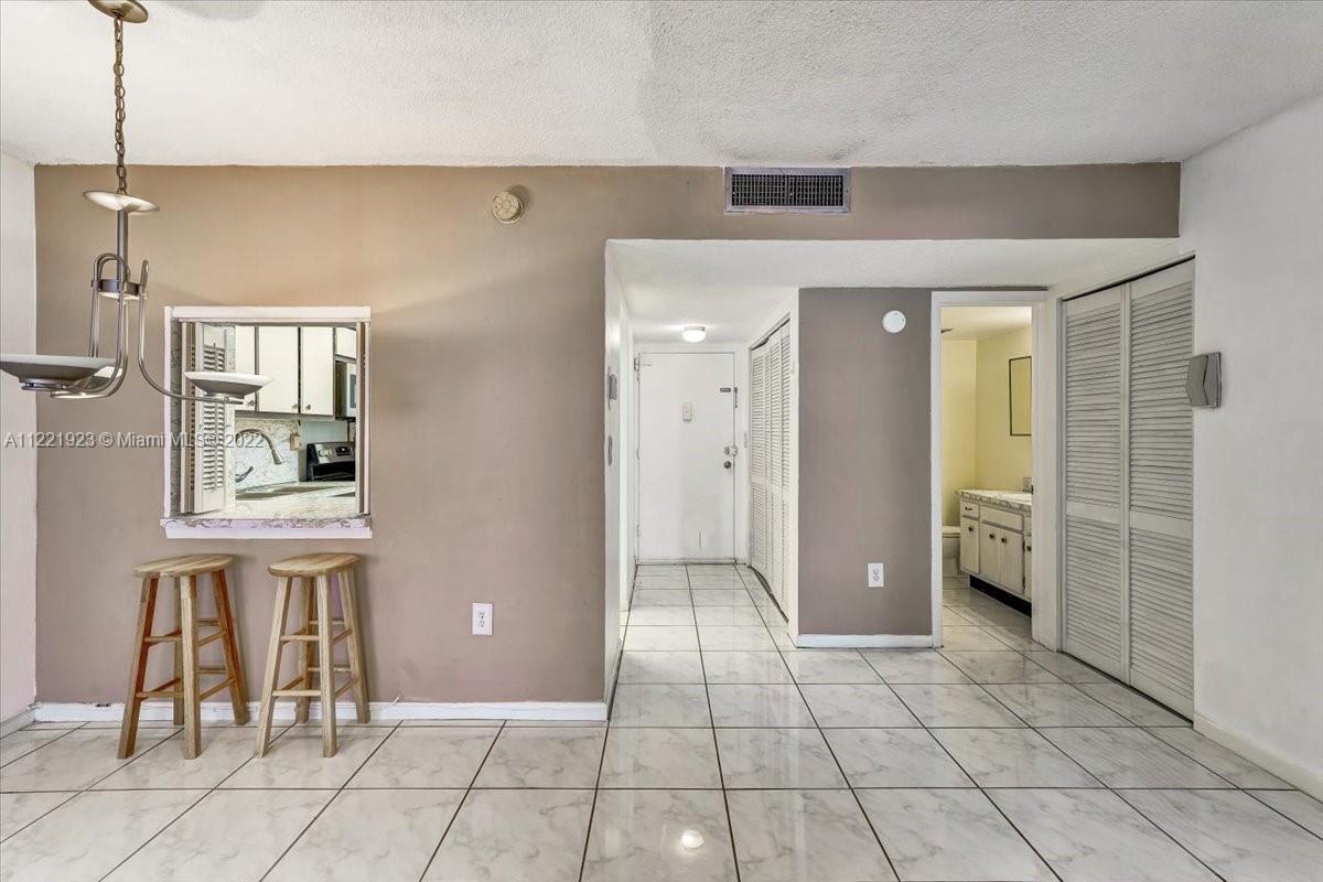 1130 11th St Unit: 2D