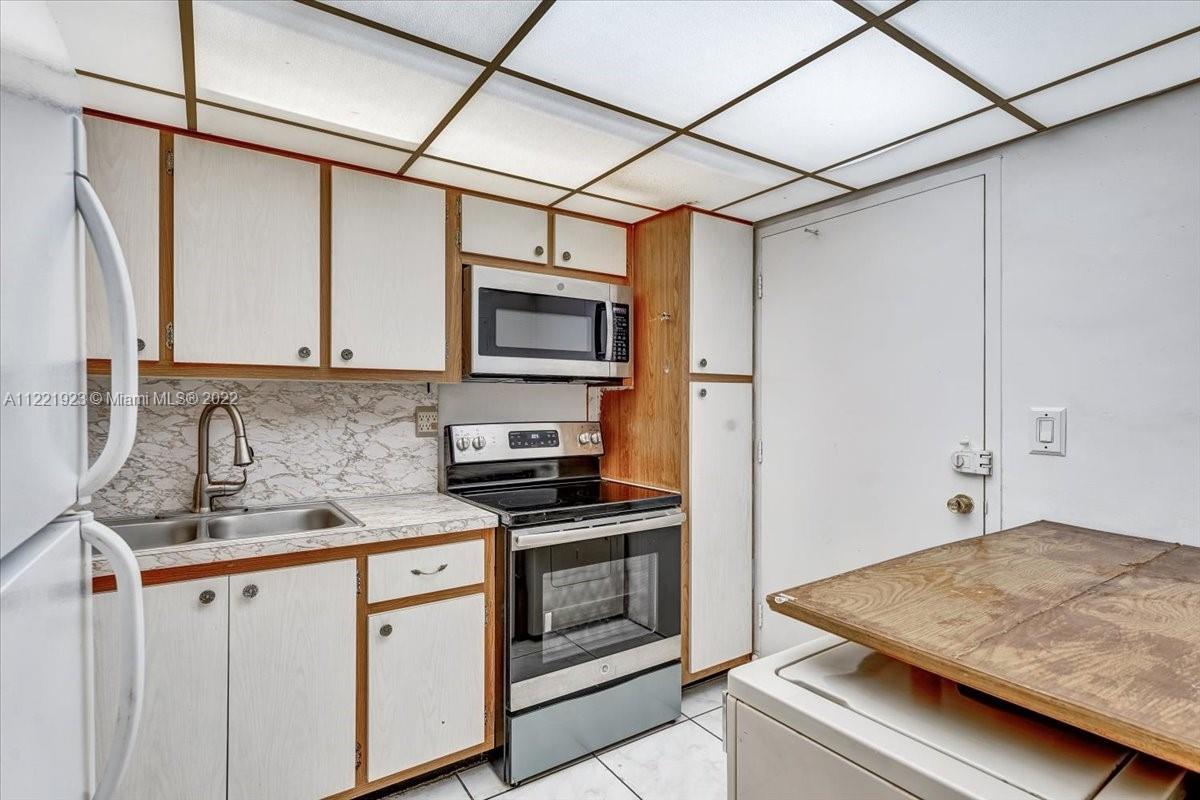 1130 11th St Unit: 2D