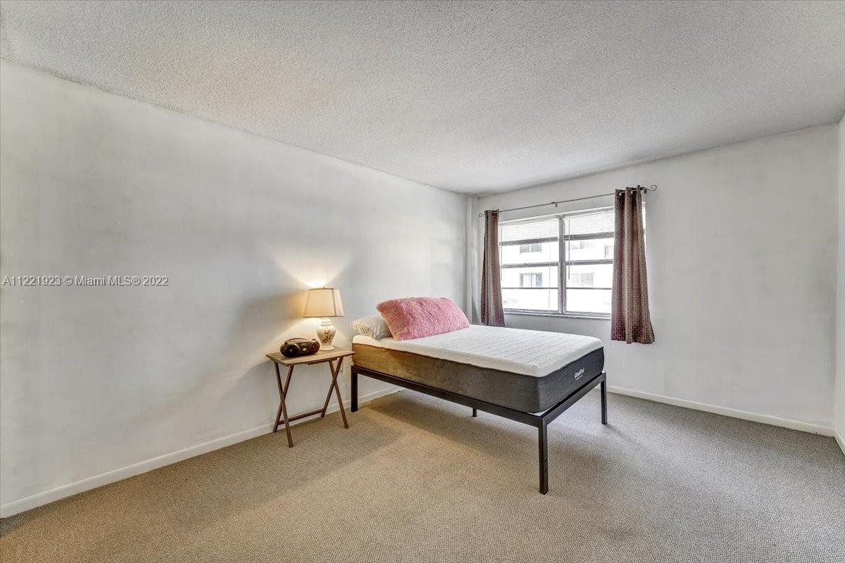 1130 11th St Unit: 2D