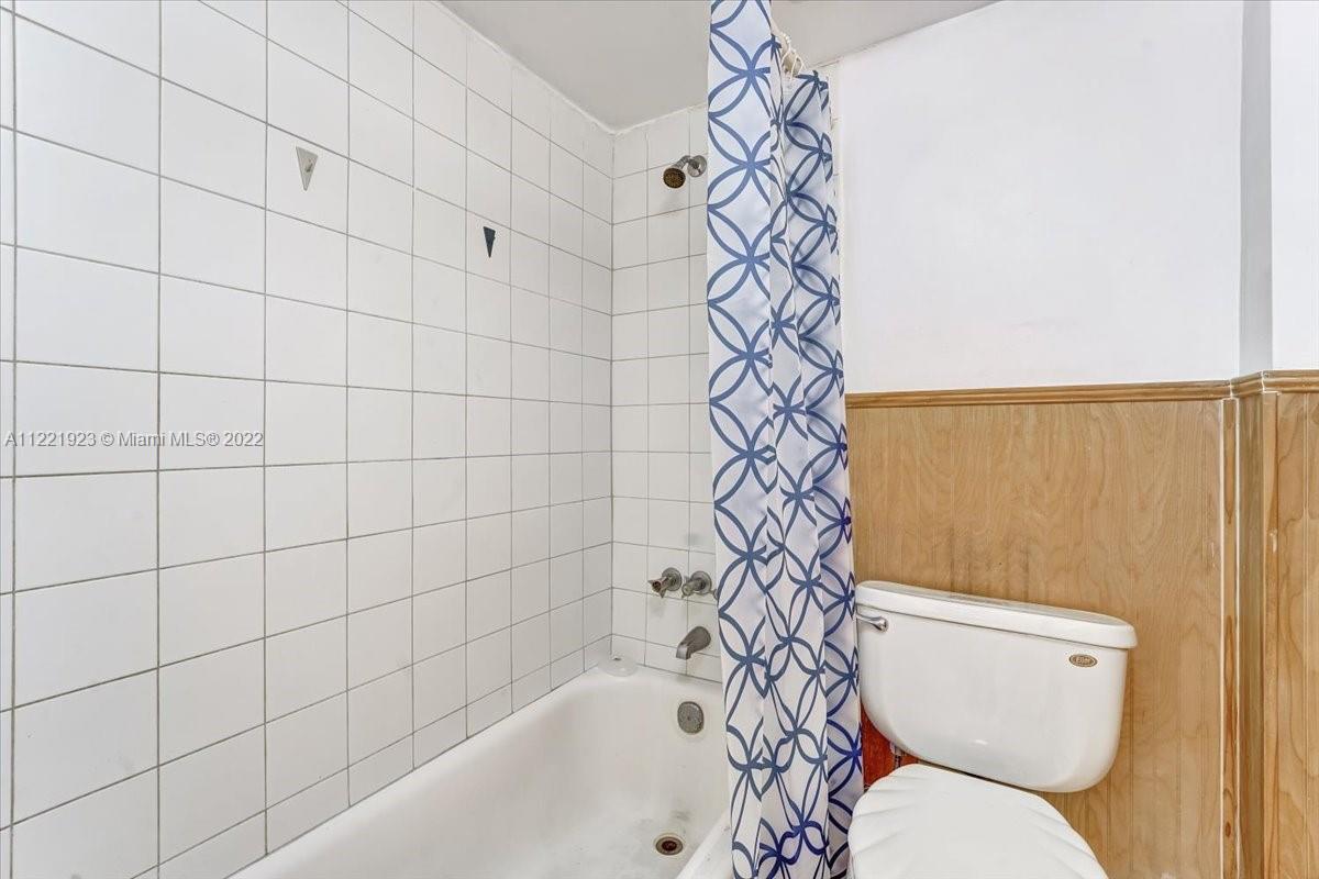 1130 11th St Unit: 2D