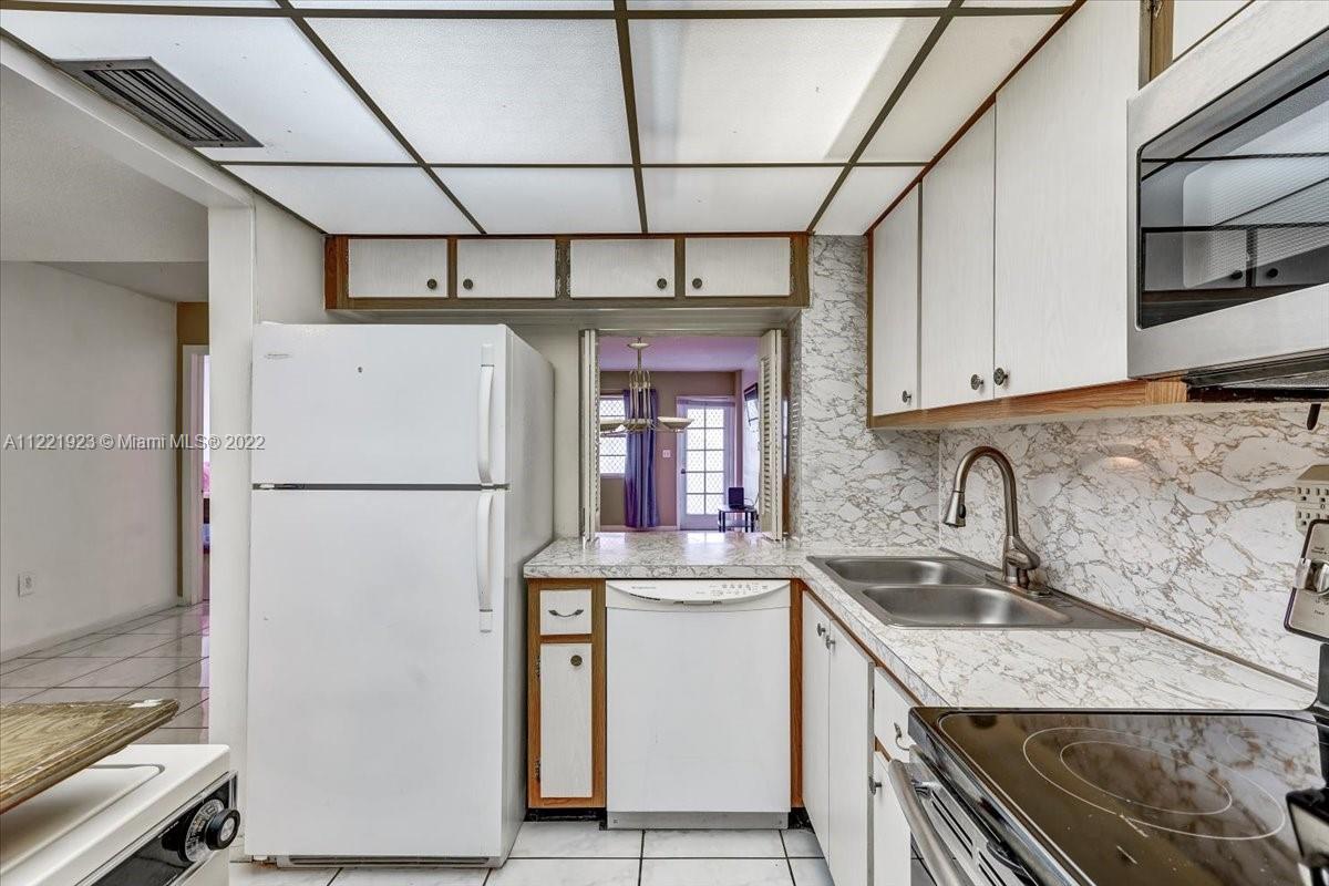 1130 11th St Unit: 2D
