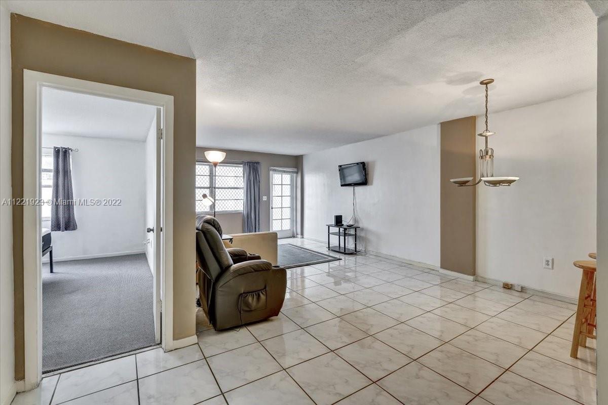1130 11th St Unit: 2D