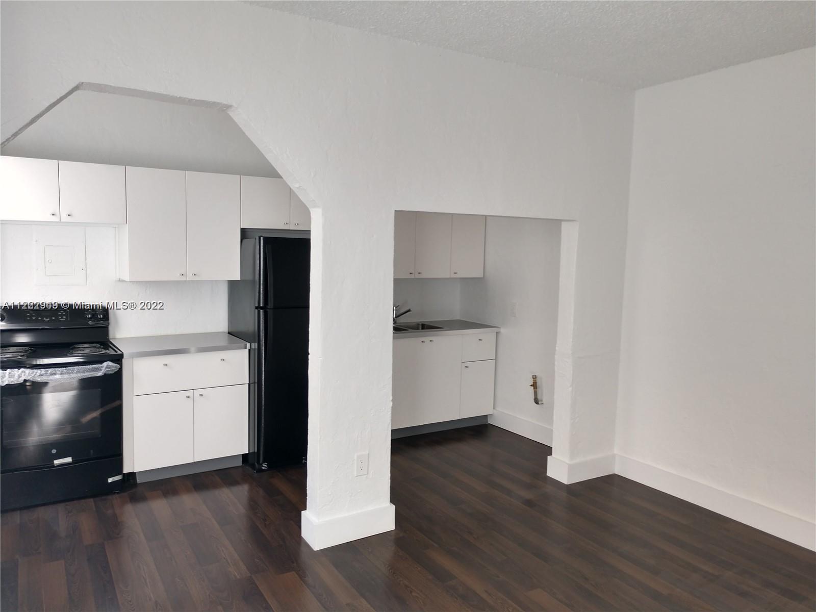 1618 Michigan Ave Unit: 6