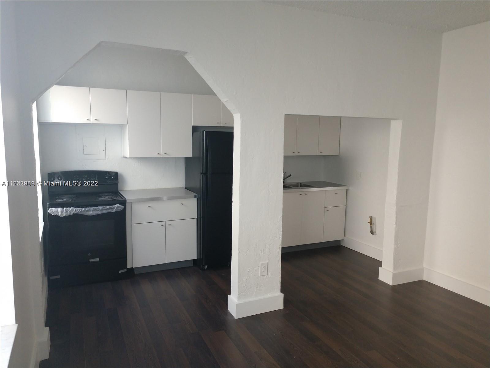 1618 Michigan Ave Unit: 6