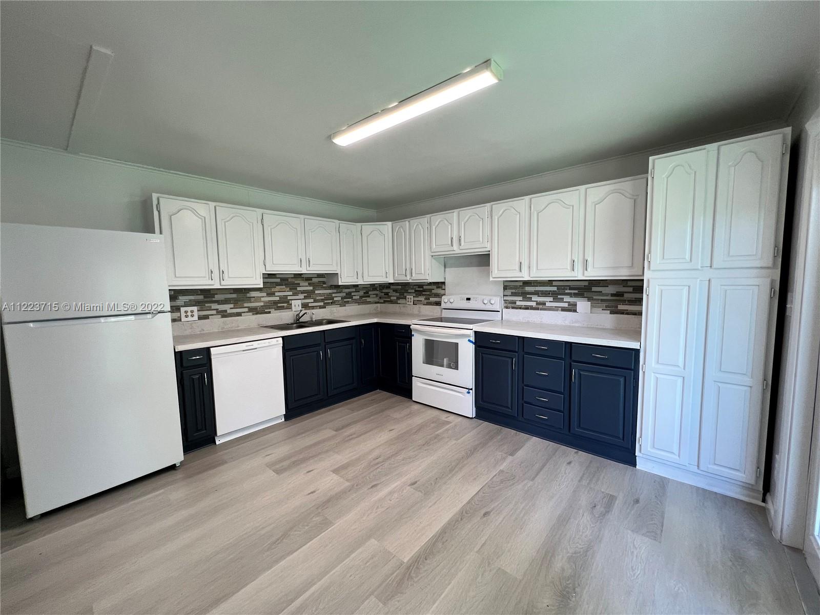 1518 SW 2nd Ave Unit: 0