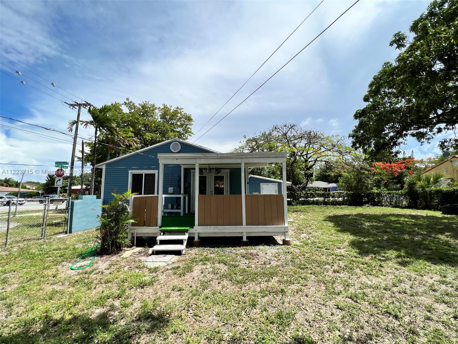 1518 SW 2nd Ave Unit: 0