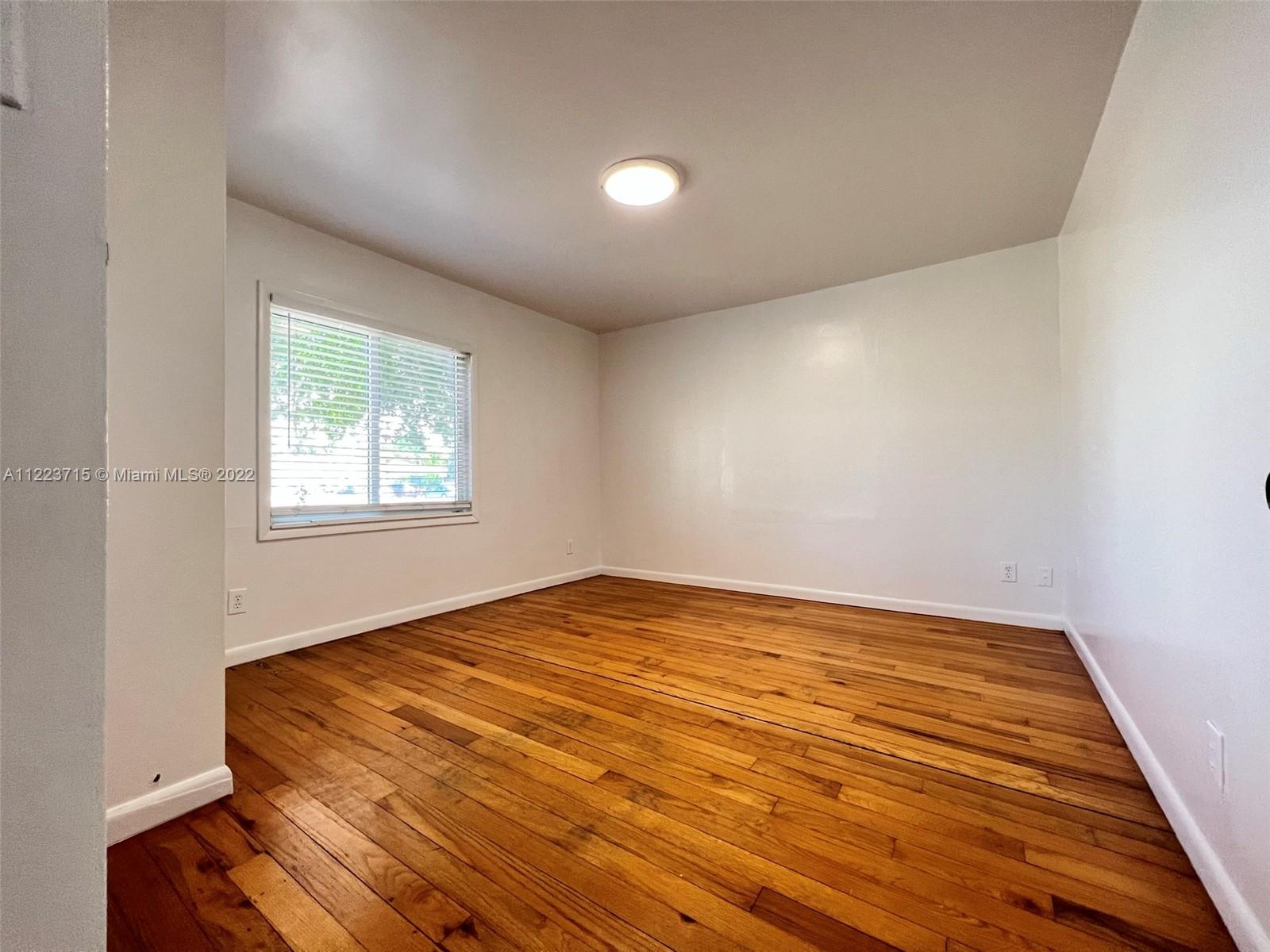 1518 SW 2nd Ave Unit: 0