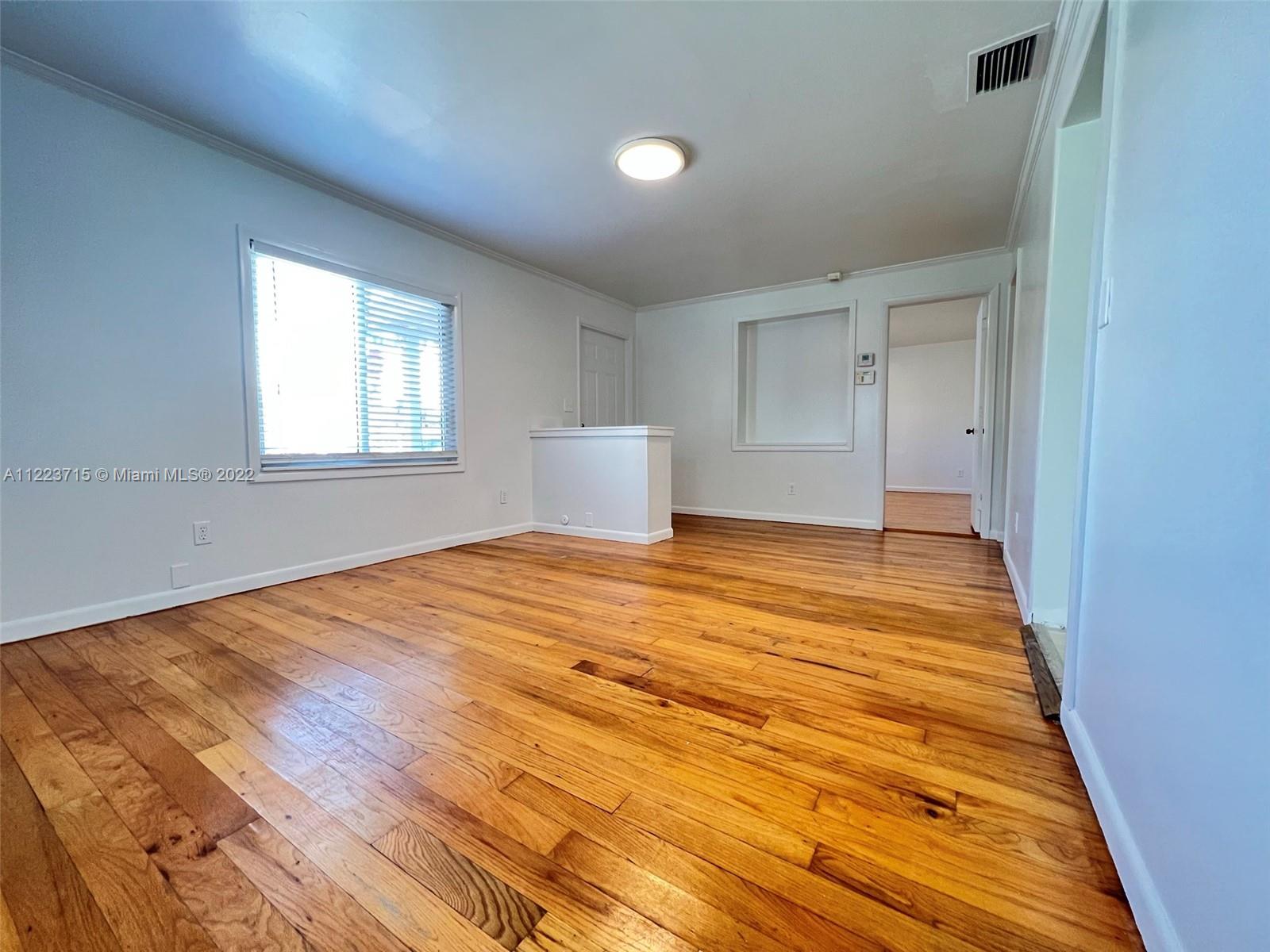 1518 SW 2nd Ave Unit: 0
