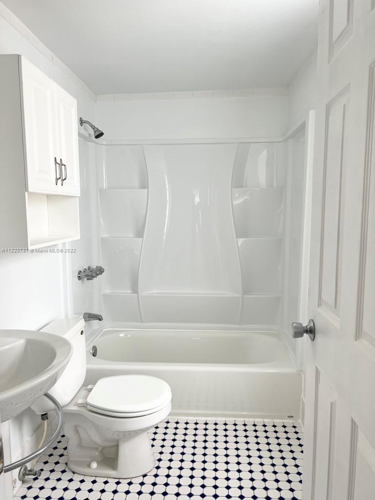 1337 Euclid Ave Unit: 108