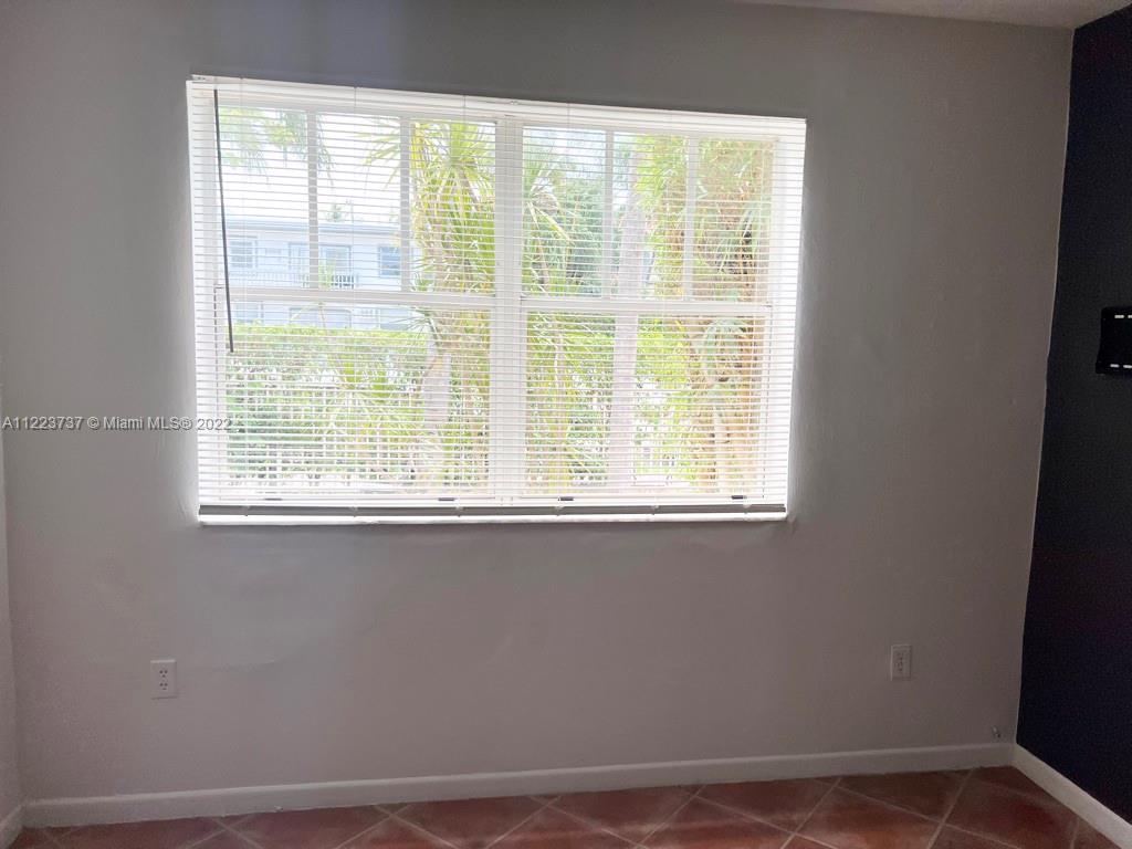 1337 Euclid Ave Unit: 108