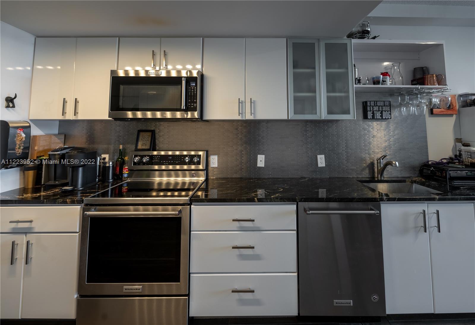 3339 Virginia St Unit: 339
