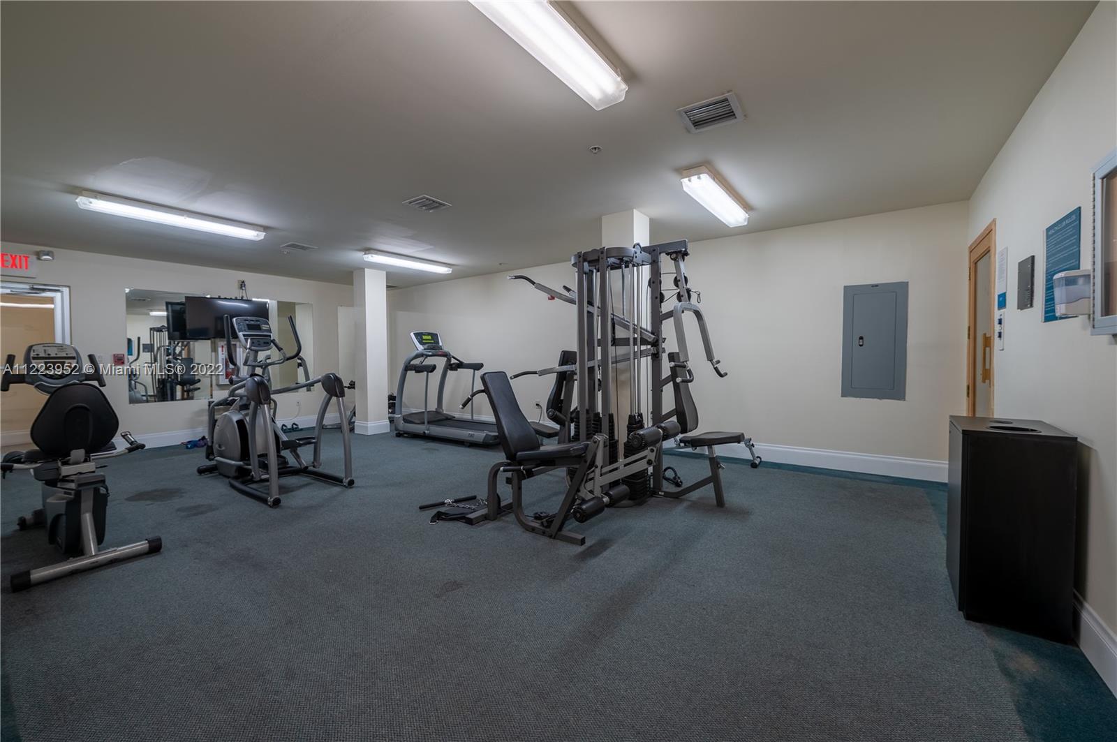 3339 Virginia St Unit: 339