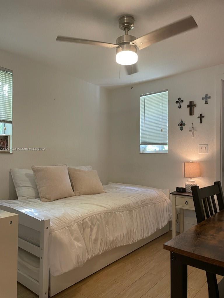 1222 Pizarro St Unit: 2
