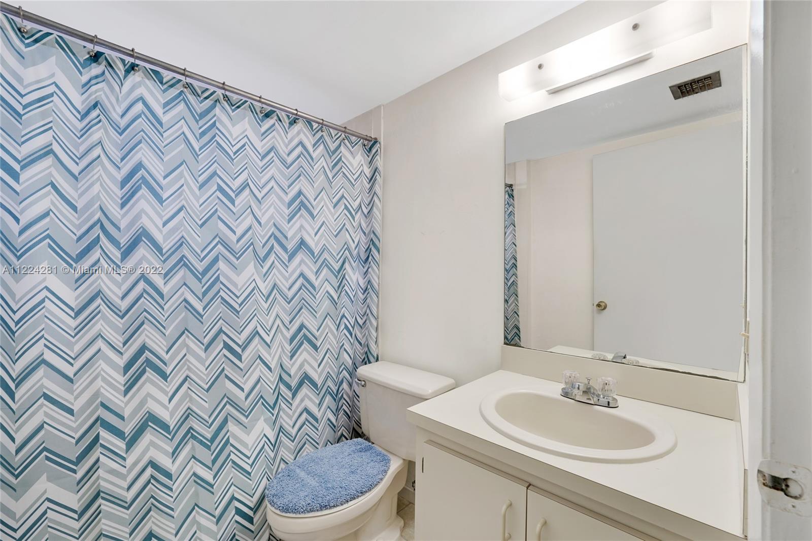 15969 NW 64th Ave Unit: 307