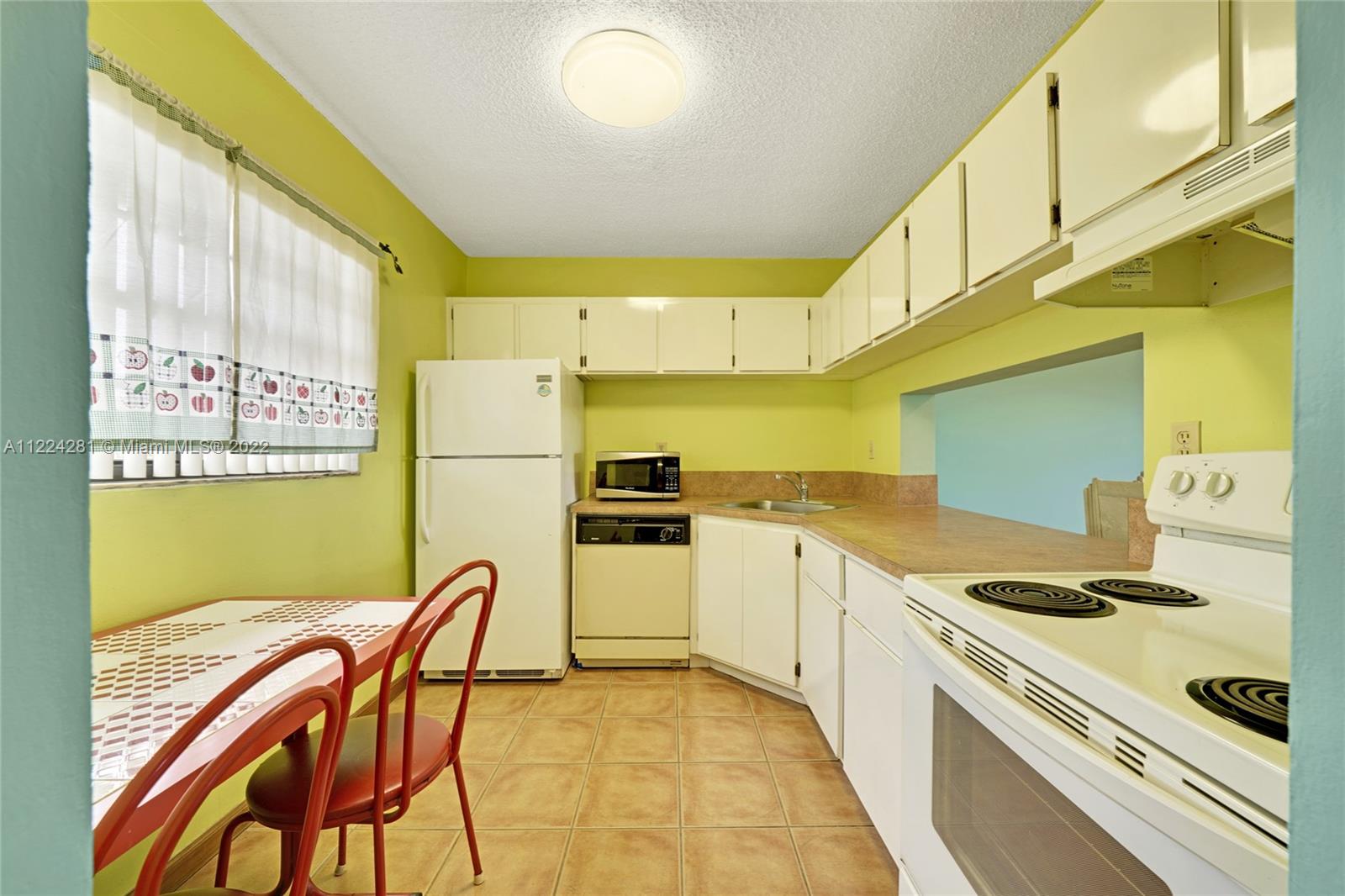 15969 NW 64th Ave Unit: 307