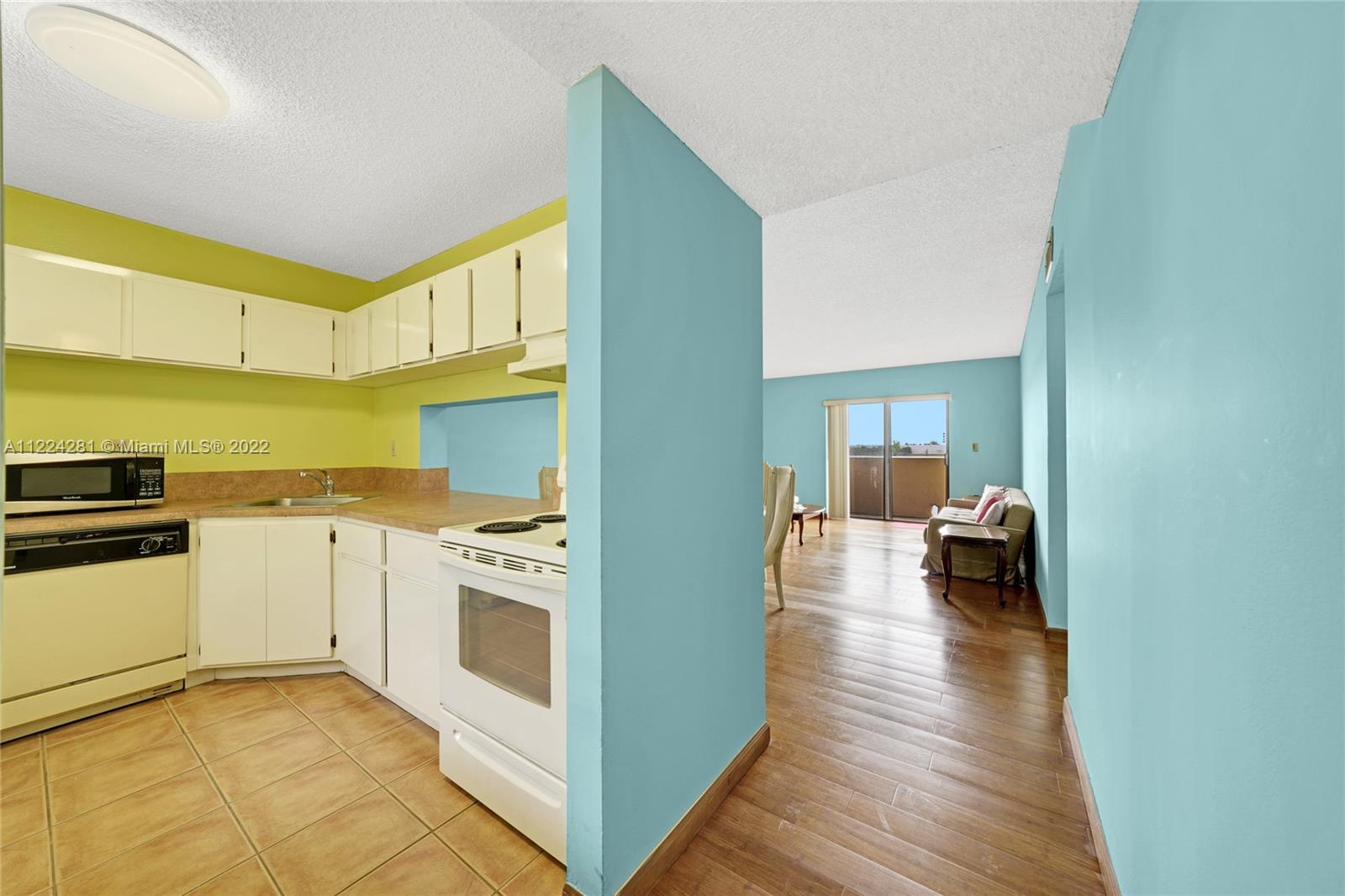 15969 NW 64th Ave Unit: 307