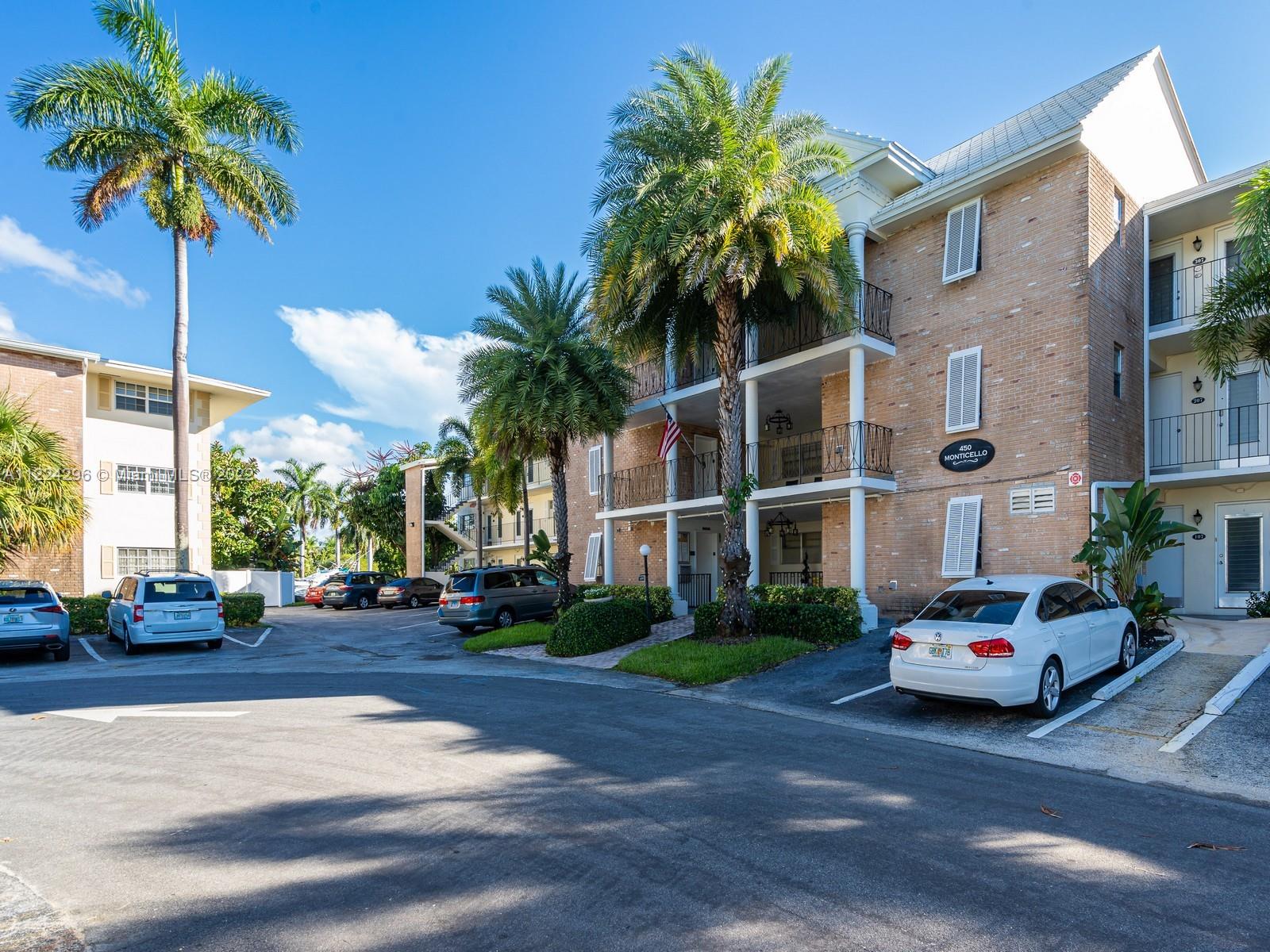450 Paradise Isle Blvd Unit: 101