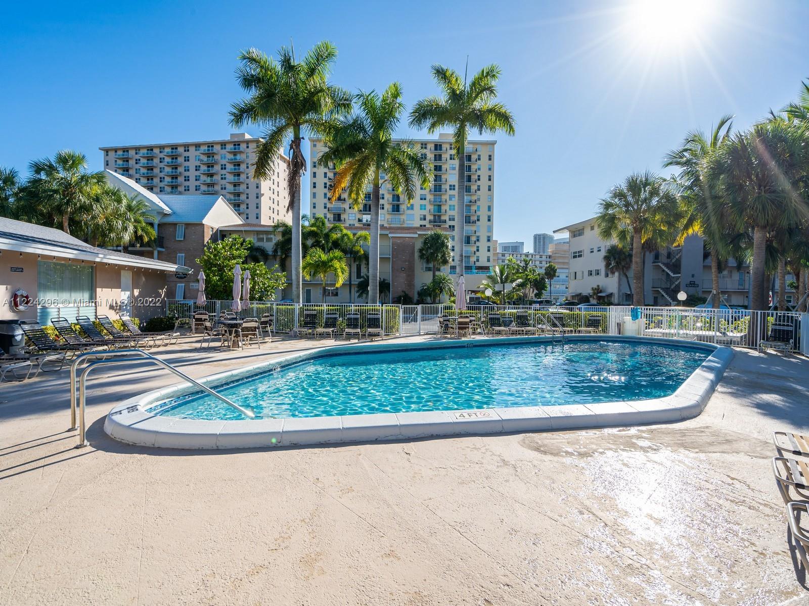 450 Paradise Isle Blvd Unit: 101
