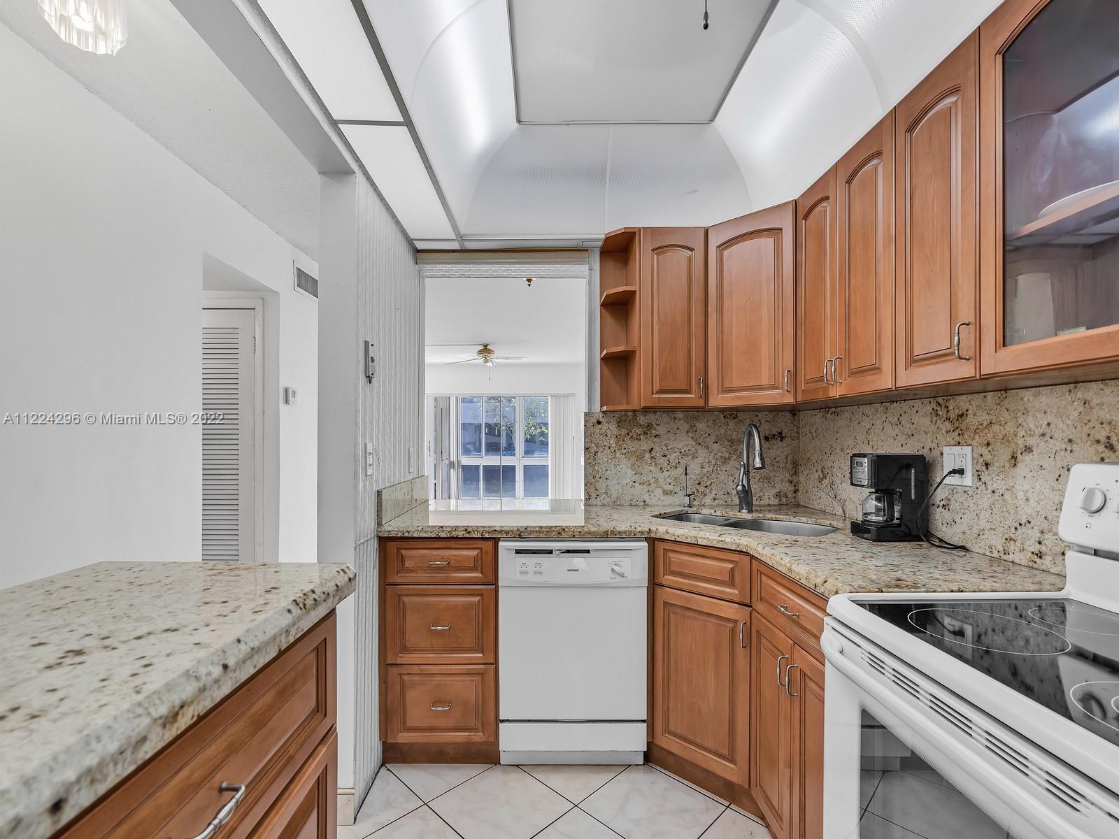 450 Paradise Isle Blvd Unit: 101