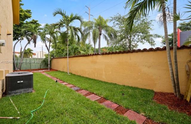 3622 SW 16th Ter Unit: 10