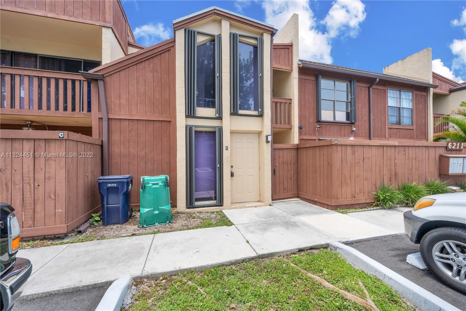 6211 SW 116th Pl Unit: C-22