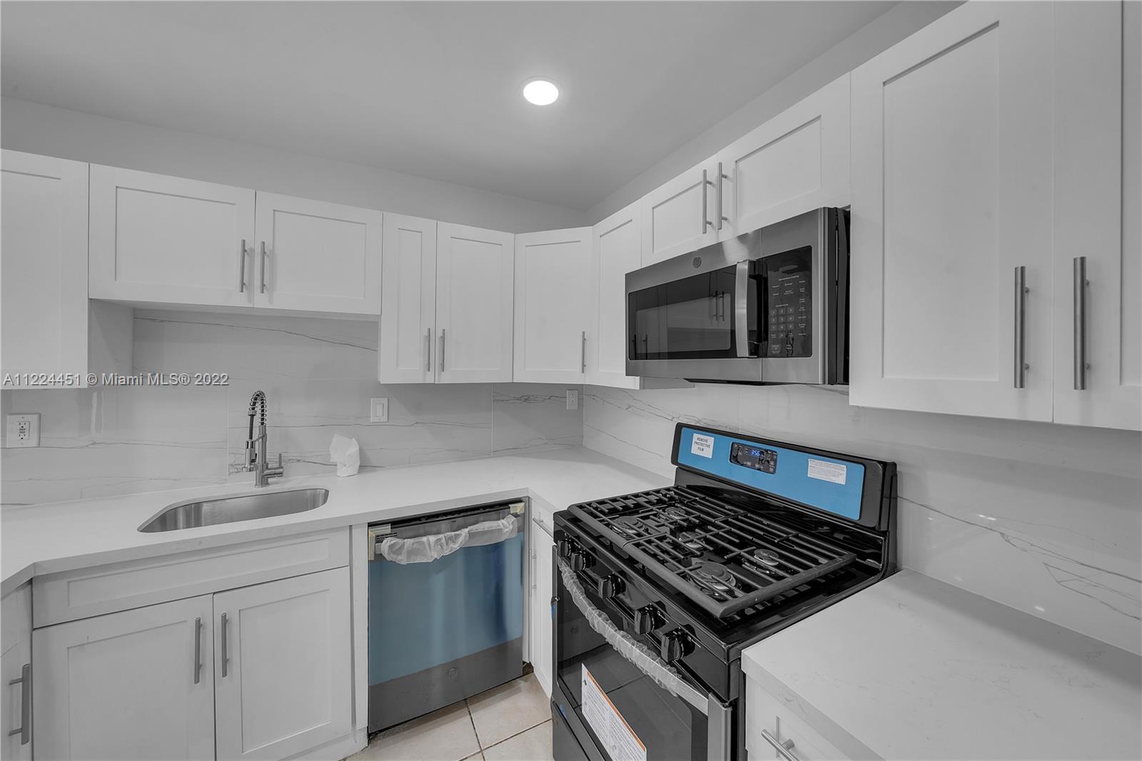 6211 SW 116th Pl Unit: C-22