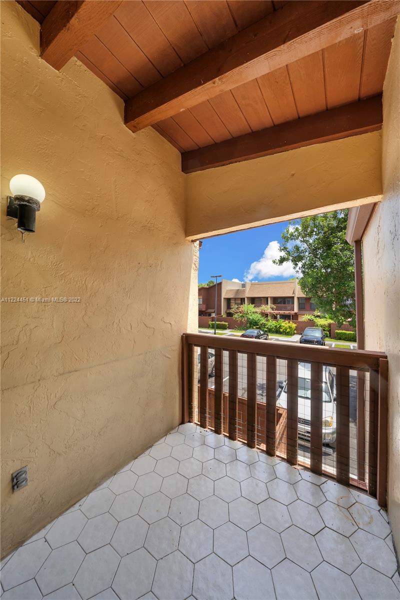 6211 SW 116th Pl Unit: C-22