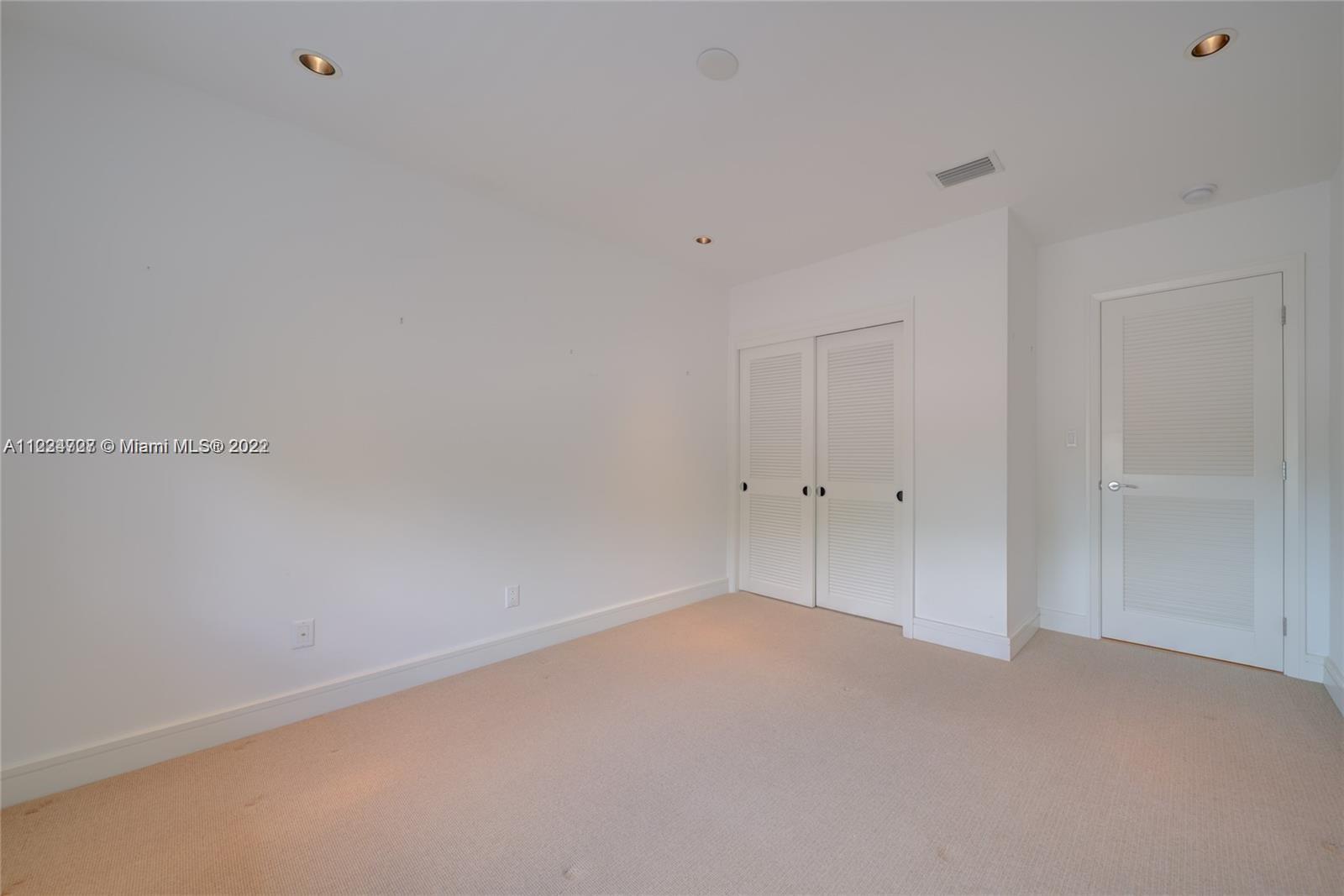 11333 SW 111th St Unit: 0