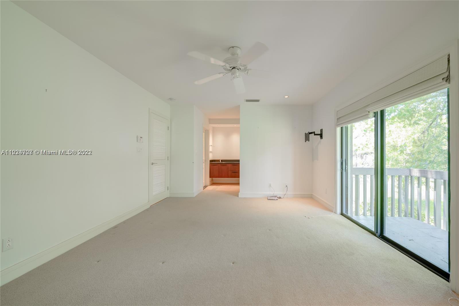 11333 SW 111th St Unit: 0