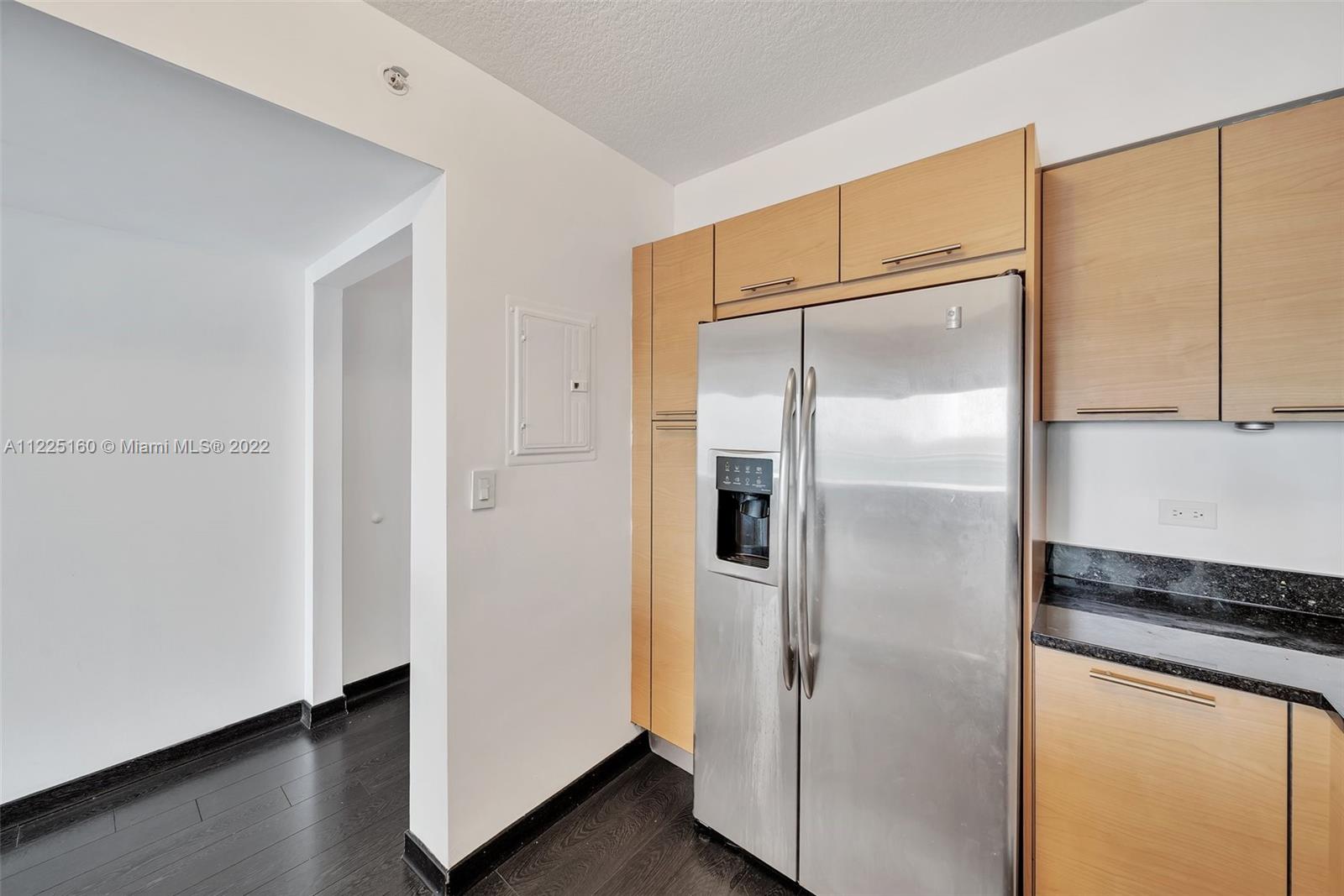 31 SE 5th St Unit: 1407