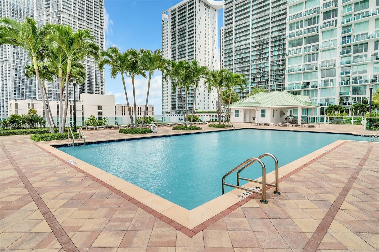 31 SE 5th St Unit: 1407