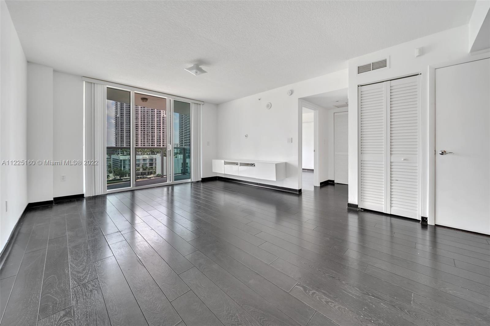 31 SE 5th St Unit: 1407