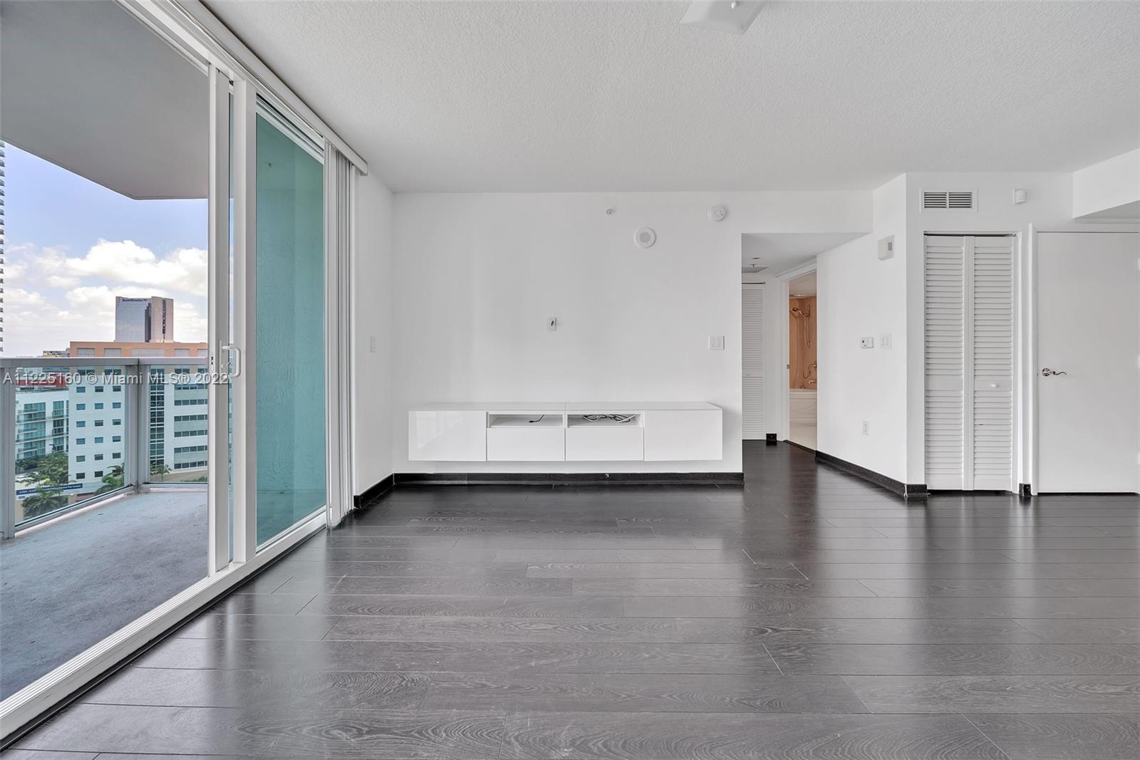 31 SE 5th St Unit: 1407