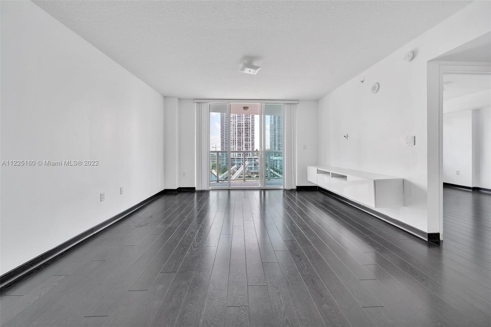 31 SE 5th St Unit: 1407
