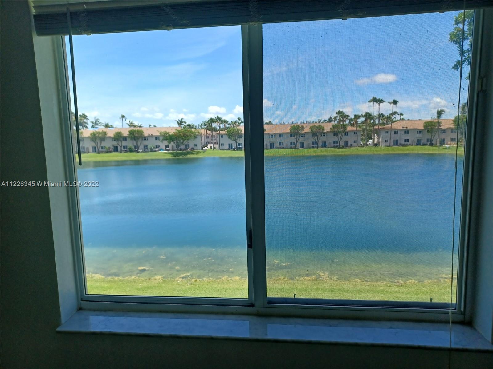 1270 SE 26th St Unit: 205