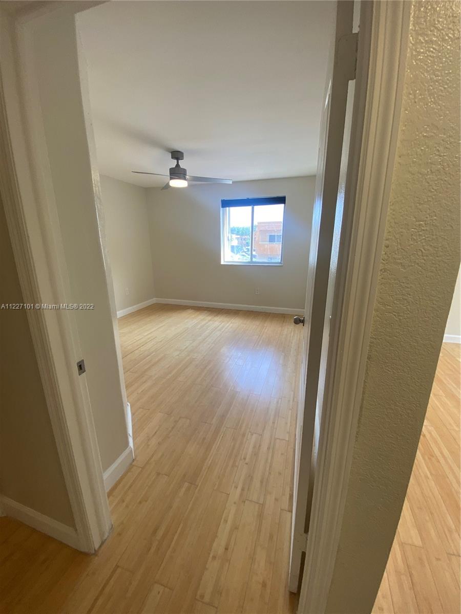 6220 SW 131st Ct Unit: 201