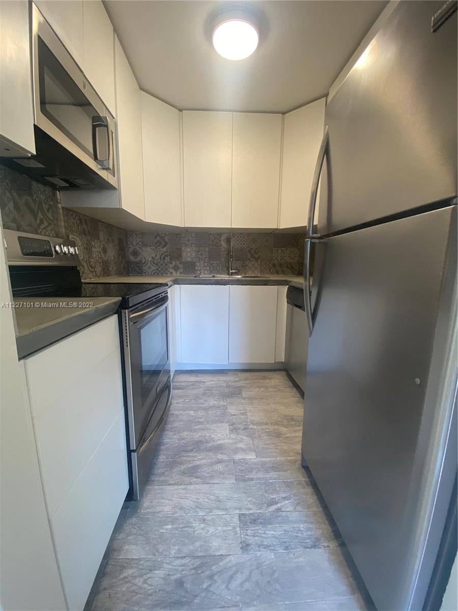 6220 SW 131st Ct Unit: 201