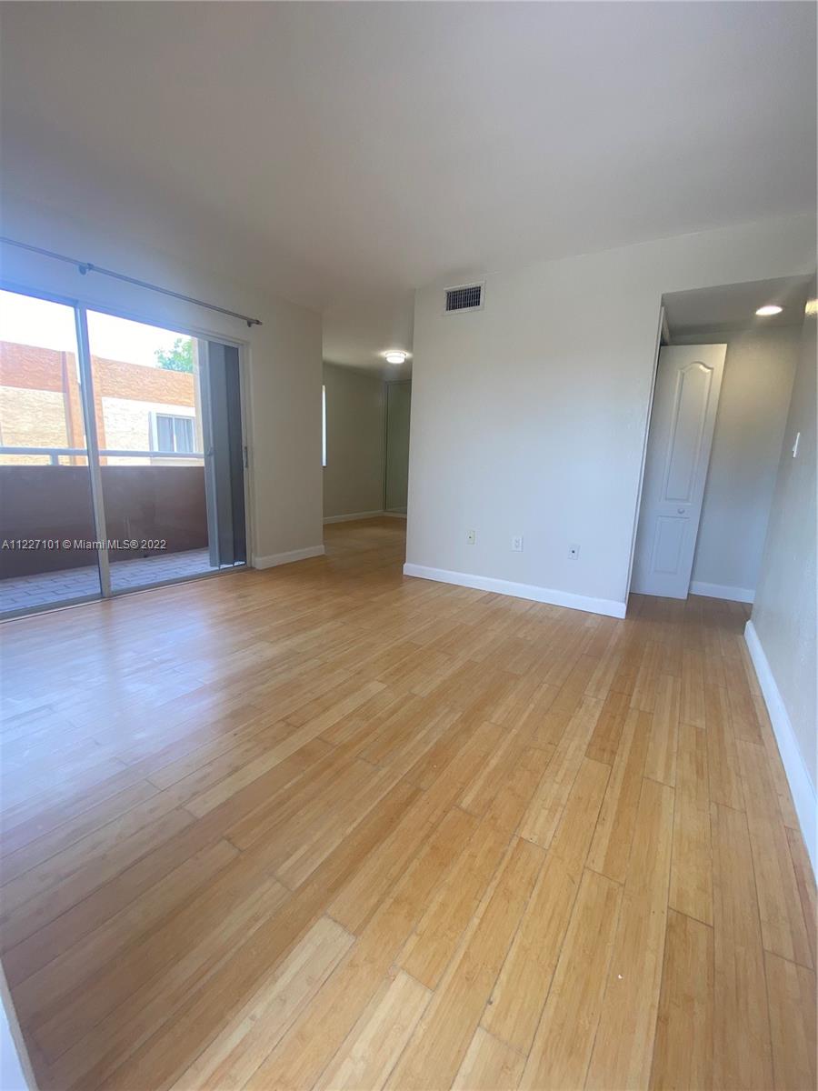 6220 SW 131st Ct Unit: 201