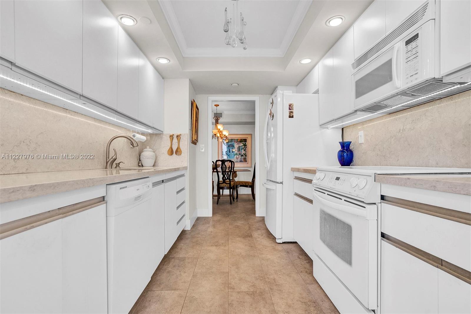 4000 Towerside Ter Unit: 606