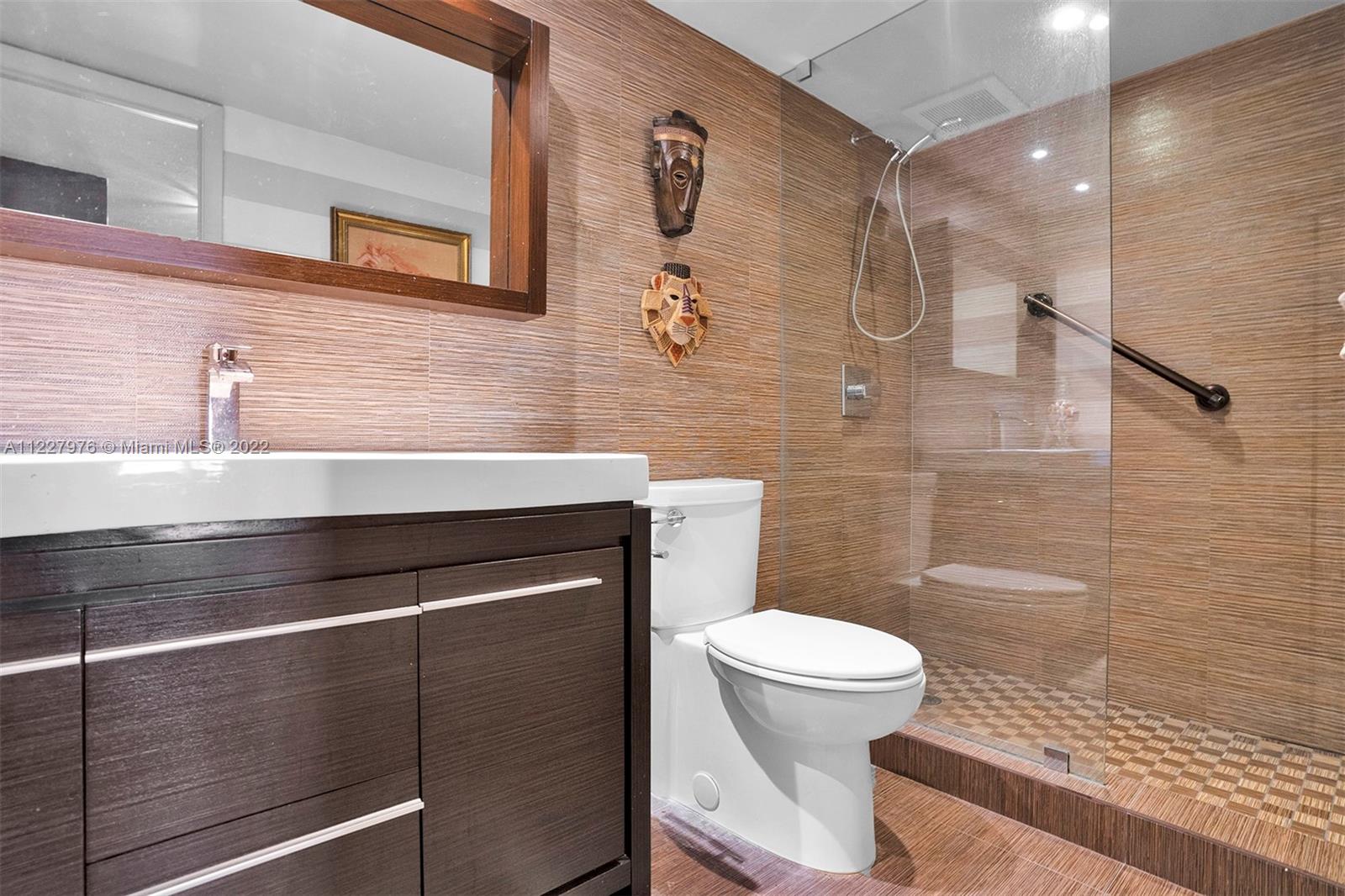 4000 Towerside Ter Unit: 606