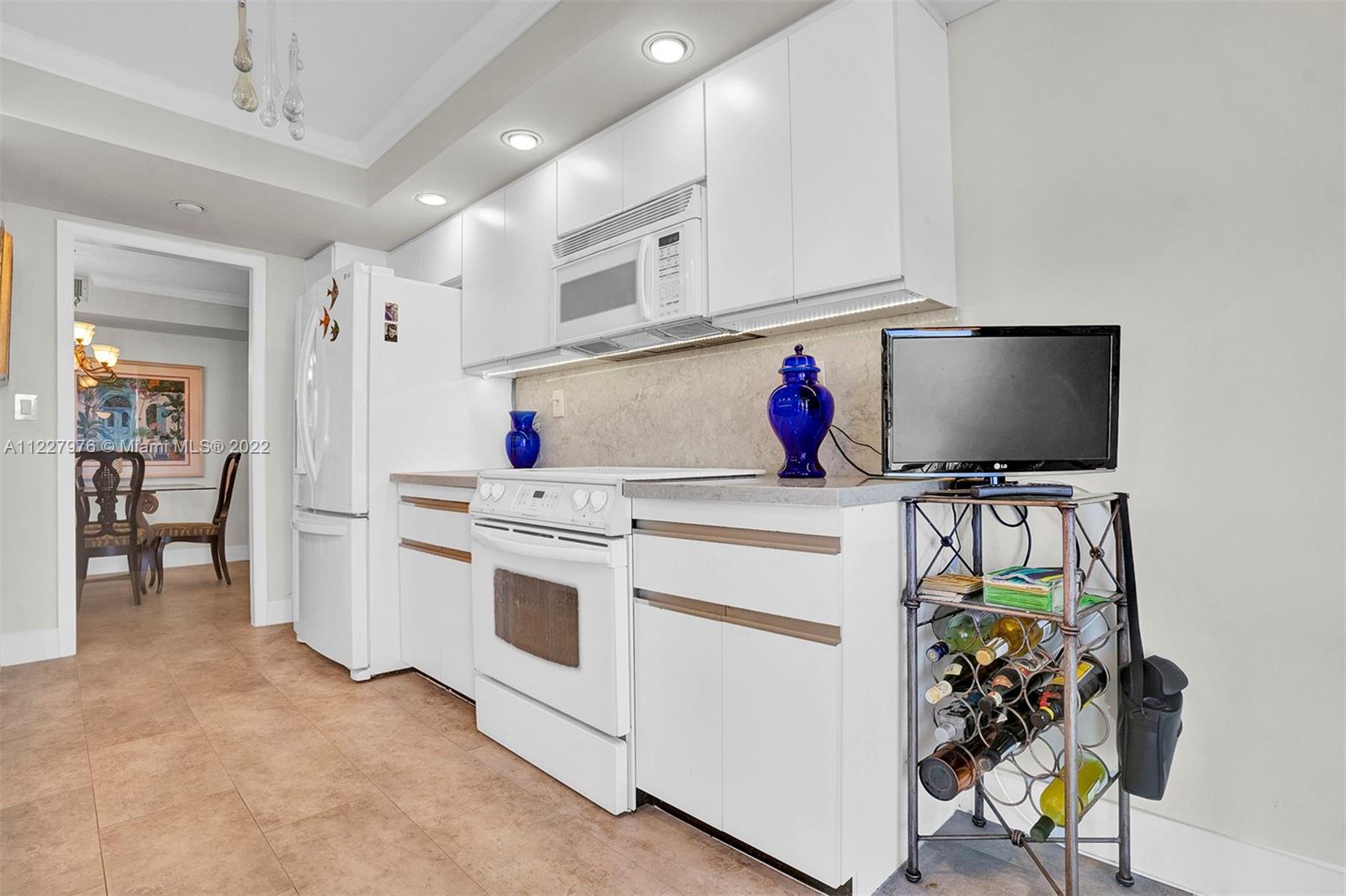 4000 Towerside Ter Unit: 606