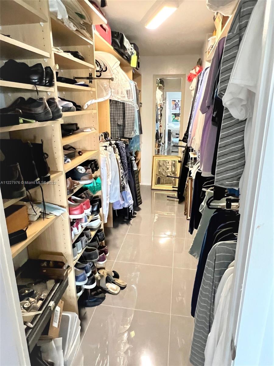 4000 Towerside Ter Unit: 606